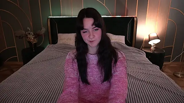 BerryDiva online show from 11-26-25, 07:31