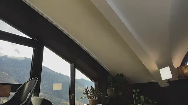 Snapshot of StasyaVeter chatting on 10-29-25, 11:23 StasyaVeter online show from 10-29-25, 11:23