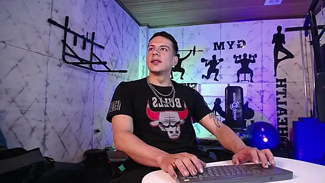 Dustin Sonne online show from 04-26-26, 03:37