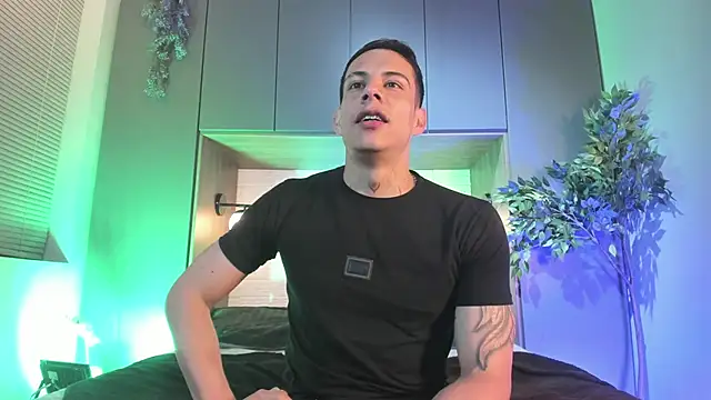 Dustin Sonne online show from 04-27-26, 03:37