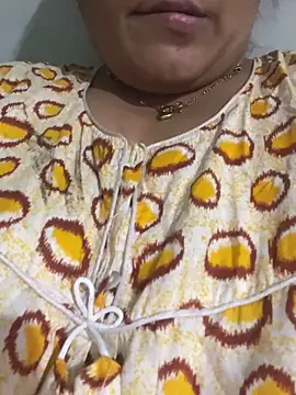 Snapshot of hot_bhabhi69 chatting on 09-28-25, 05:51 hot bhabhi69 online show from 09-28-25, 05:51