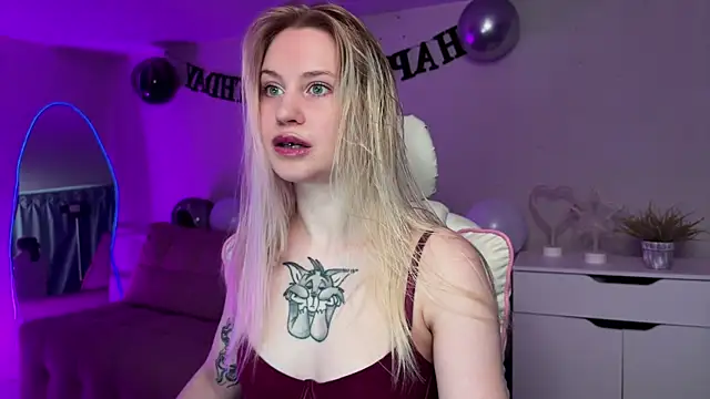 Snapshot of Sofia_Kenwood chatting on 06-10-26, 03:07 Sofia Kenwood online show from 06-10-26, 03:07