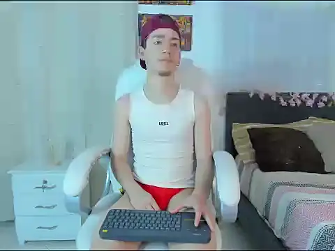 ThiagooJames online show from 11-25-25, 02:00