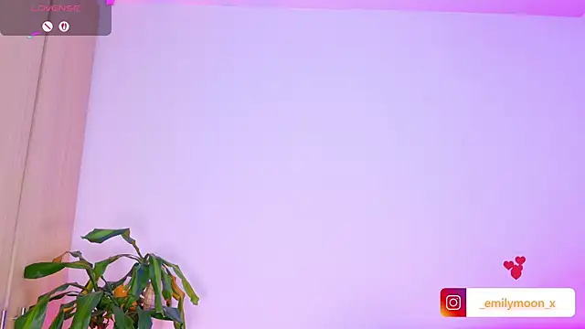 onlyemily  online show from 04-21-26, 01:18