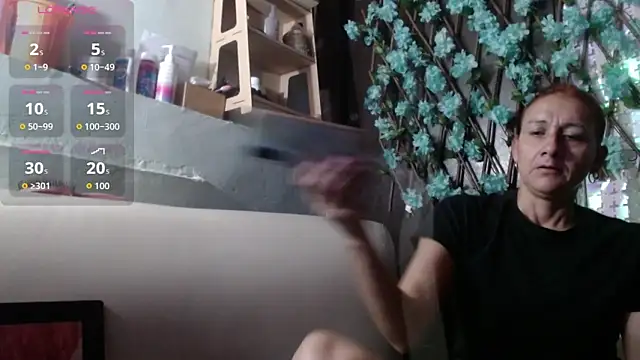 Snapshot of darling_hott chatting on 02-05-26, 10:31 darling hott online show from 02-05-26, 10:31