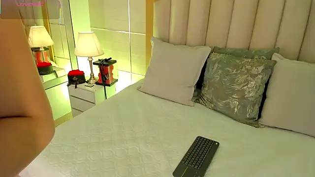 MaddieParker online show from 02-23-26, 07:55