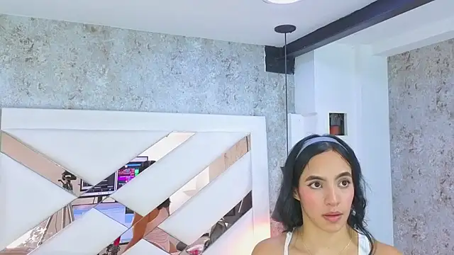 Snapshot of Saara_evans_ chatting on 09-17-25, 07:59 Saara evans online show from 09-17-25, 07:59