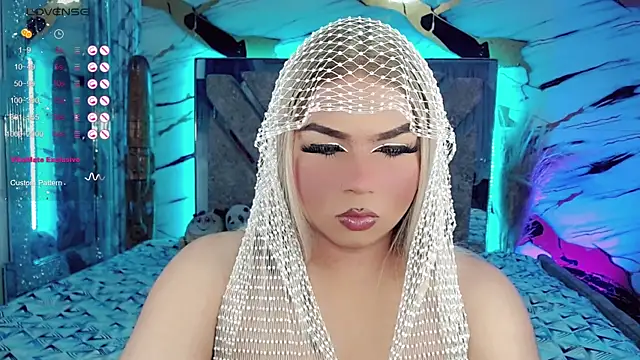 kushina uzumaki75 online show from 07-28-26, 11:17