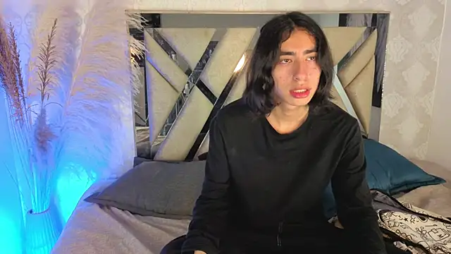 Snapshot of ryo_light chatting on 05-11-26, 12:27 ryo light online show from 05-11-26, 12:27