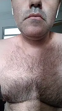 Snapshot of LeoMaduroSP chatting on 04-28-26, 01:49 LeoMaduroSP online show from 04-28-26, 01:49