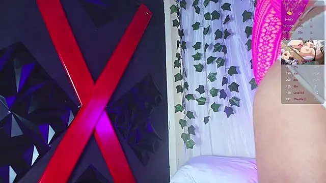 ivonne diaz1 online show from 11-07-25, 07:58