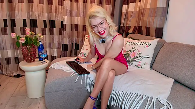 Hellen TheSoul online show from 04-24-26, 02:36