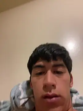 BadboyXXXMZ online show from 04-07-26, 01:17