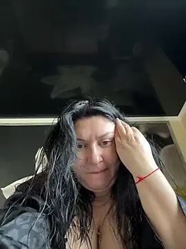 Snapshot of Liza_Will chatting on 03-22-26, 07:56 Liza Will online show from 03-22-26, 07:56