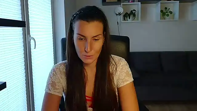 DonnaAmore online show from 09-18-25, 02:08