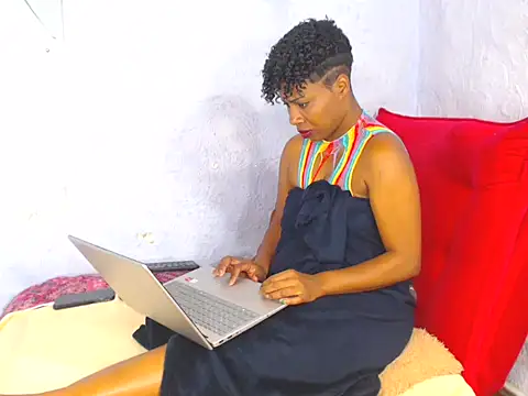 Snapshot of SexyScarlet101 chatting on 05-29-26, 06:11 SexyScarlet101 online show from 05-29-26, 06:11