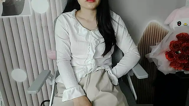 Emachiii online show from 11-30-25, 12:25