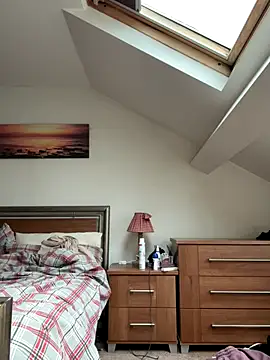 Woodchip online show from 10-04-25, 07:06