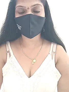 shivani27 online show from 04-12-26, 02:16