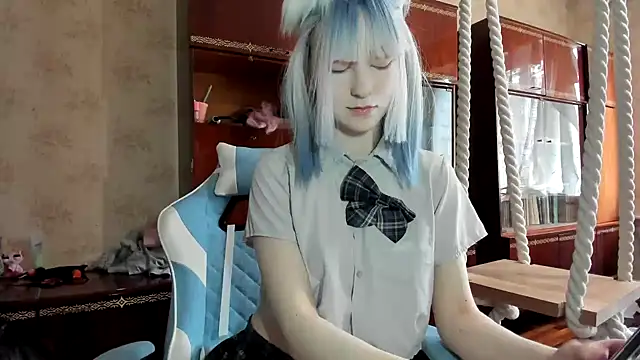 kioshi kiss online show from 11-17-25, 11:05