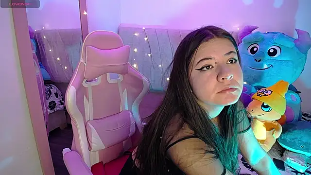 Stepha babe online show from 12-17-25, 05:35