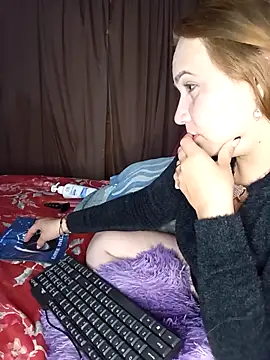 Snapshot of Bby_Zicast chatting on 11-13-25, 05:50 Bby Zicast online show from 11-13-25, 05:50