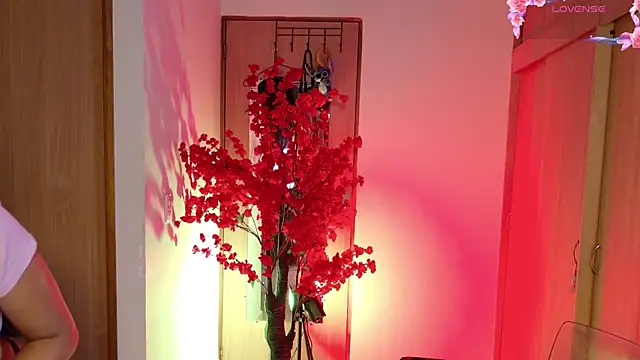 lilijwatson online show from 04-02-26, 04:21