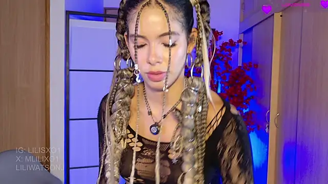 lilijwatson online show from 06-08-26, 02:45
