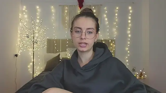 Real cutie1 online show from 12-20-25, 03:08