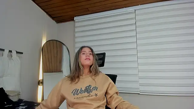 Rachell criss online show from 10-12-25, 04:00