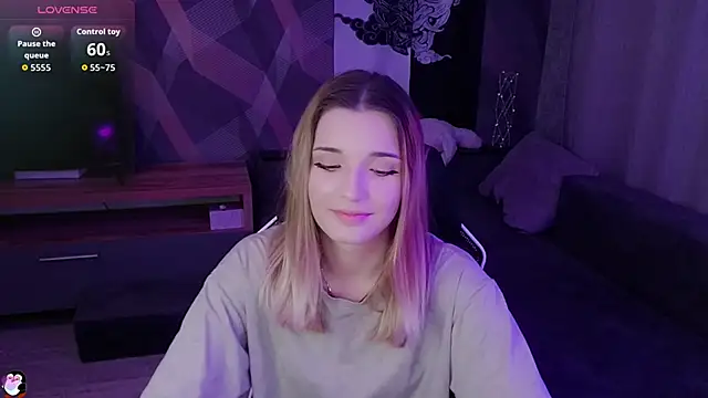 Sandy Belle online show from 10-23-25, 06:50