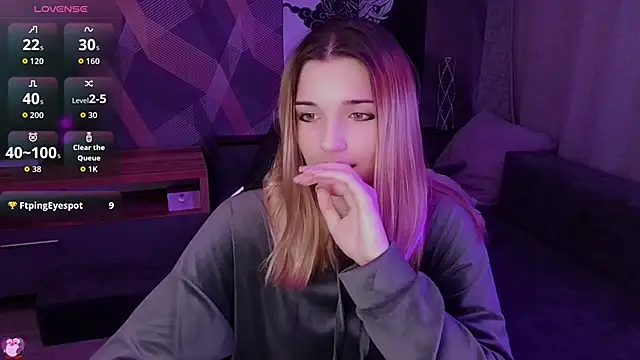 Sandy Belle online show from 11-19-25, 08:42