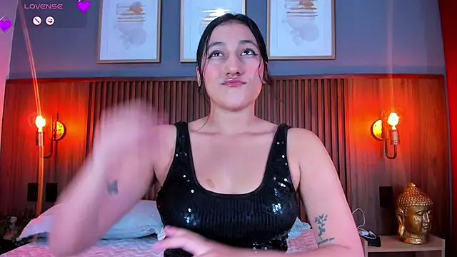 Tammys4 online show from 01-15-26, 07:39