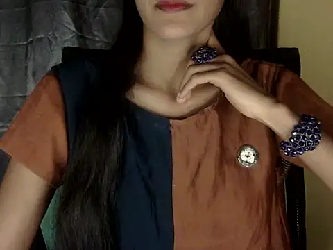 zara Khan0 online show from 12-03-25, 05:22