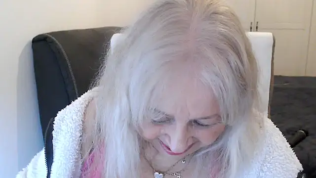 SusiLifeXXX online show from 02-11-26, 07:41