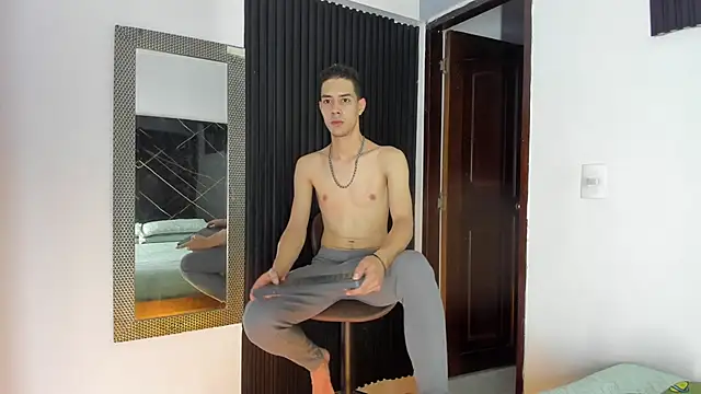  Axel 09 online show from 05-14-26, 03:57