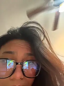 Nia Desire online show from 01-06-26, 05:44