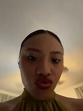 Snapshot of Nia_Desire chatting on 08-01-26, 08:57 Nia Desire online show from 08-01-26, 08:57