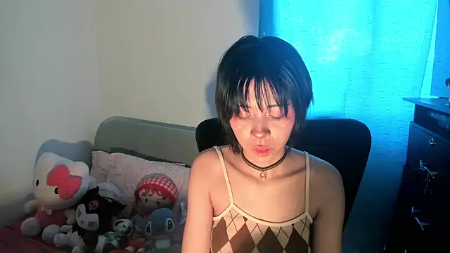 Snapshot of dolliette24 chatting on 09-21-25, 07:15 dolliette24 online show from 09-21-25, 07:15
