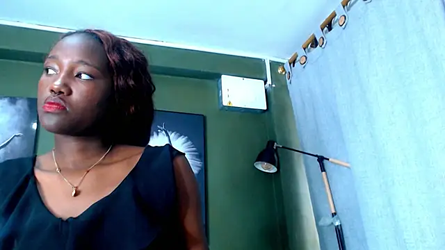 Evaa 18 online show from 10-04-25, 05:33