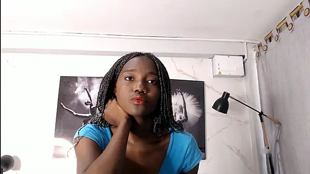 Evaa 18 online show from 11-07-25, 05:46