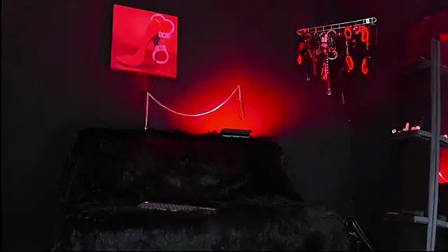 isabellestone online show from 03-03-26, 10:26