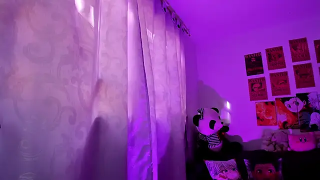 Lolii Zoe online show from 11-13-25, 08:19