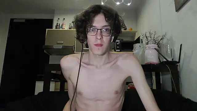 Snapshot of LovesomeCookie chatting on 10-03-25, 02:03 LovesomeCookie online show from 10-03-25, 02:03