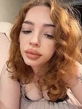 Snapshot of Hannah_xBaby chatting on 05-19-26, 12:55 Hannah xBaby online show from 05-19-26, 12:55
