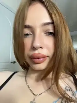 Snapshot of Hannah_xBaby chatting on 06-03-26, 03:28 Hannah xBaby online show from 06-03-26, 03:28