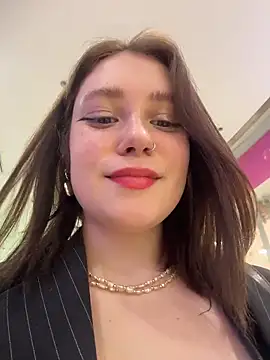 lucy-joy online show from 12-22-25, 01:08