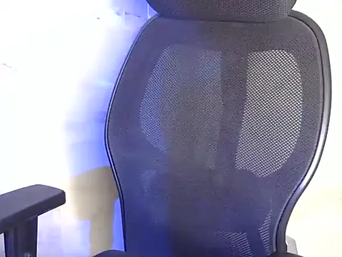 Snapshot of Shizuka_11 chatting on 09-08-25, 07:35 Shizuka 11 online show from 09-08-25, 07:35