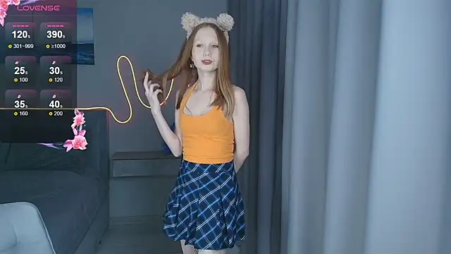 FoxyMira online show from 09-26-25, 01:48