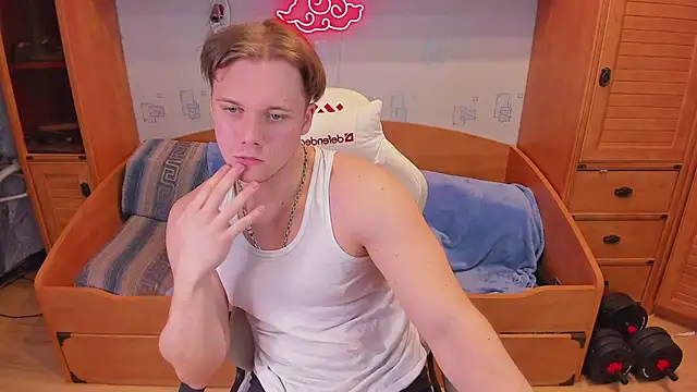 Dexter Bennett online show from 04-22-26, 07:15